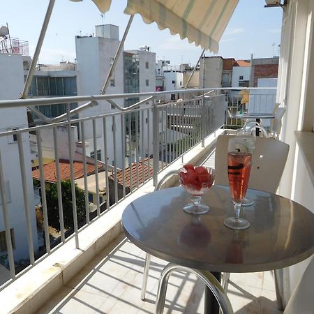 Efstratios Hotel Loutra Aidhipsou Exteriör bild