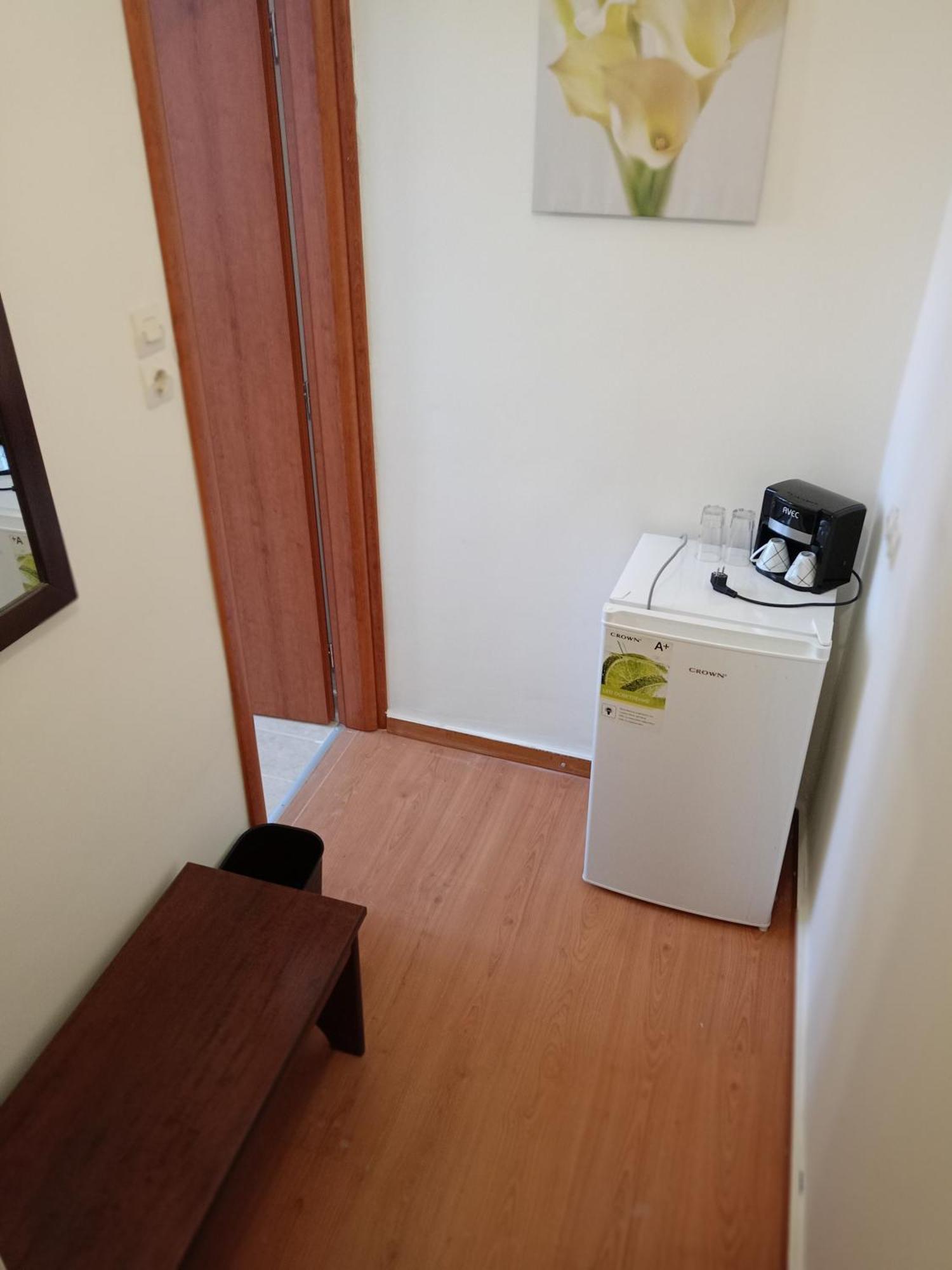 Efstratios Hotel Loutra Aidhipsou Exteriör bild
