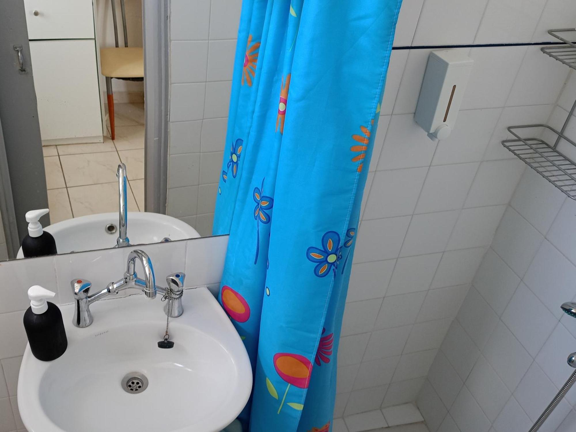 Efstratios Hotel Loutra Aidhipsou Rum bild