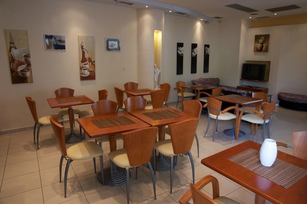 Efstratios Hotel Loutra Aidhipsou Exteriör bild