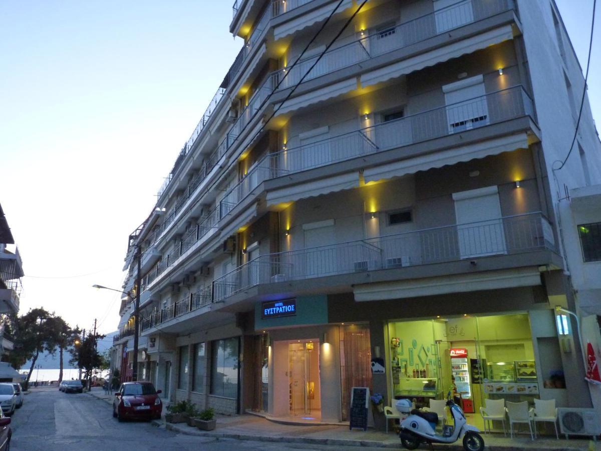 Efstratios Hotel Loutra Aidhipsou Exteriör bild